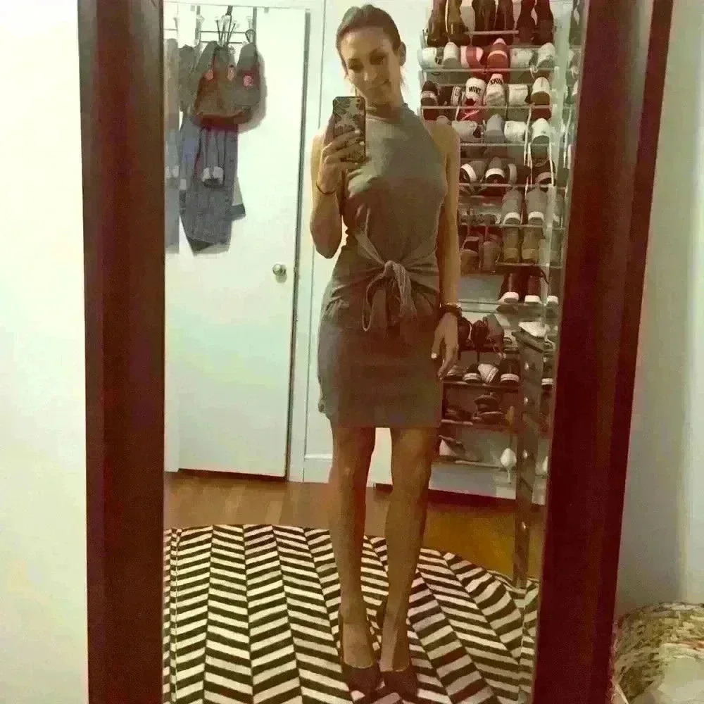Grey mock neck tie dress!